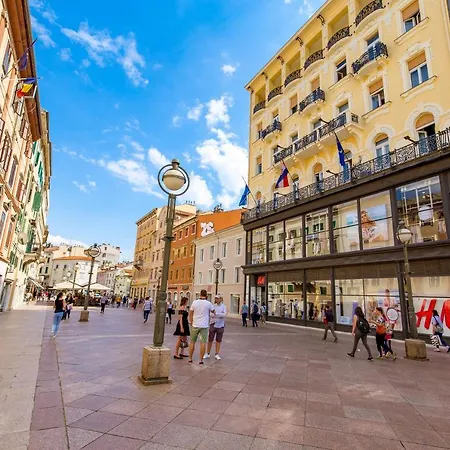 Luxury Number 1 Apartament Rijeka