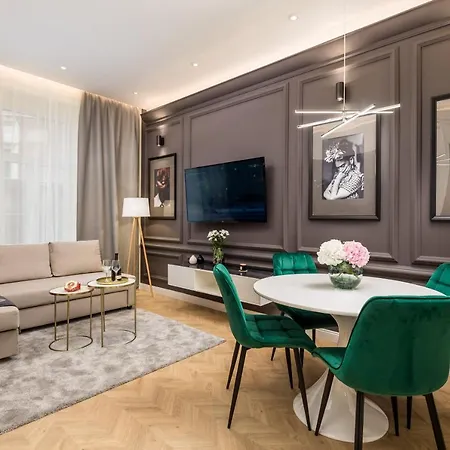 Luxury Number 1 Апартаменты