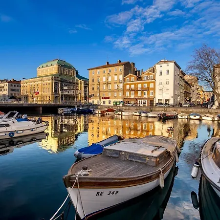 Luxury Number 1 Rijeka