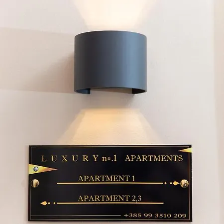 Luxury Number 1 Apartmán