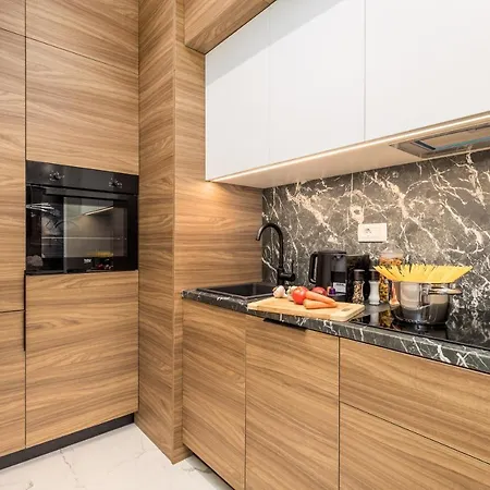 Luxury Number 1 * Rijeka